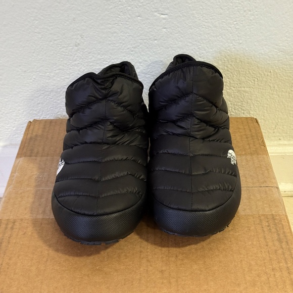 The North Face THERMOBALL Traction Booties
